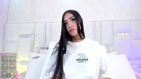 Snapshot of im_isabella1 chatting on 22, 6, 2026 im_isabella1 online show from 22, 6, 2026