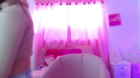 Julieta online show from 25, 2, 2026