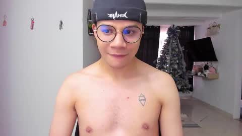 Snapshot of im_marco chatting on 27, 11, 2025 Marco online show from 27, 11, 2025