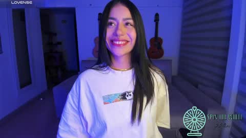 Snapshot of im_mariana chatting on 15, 4, 2026 im_mariana online show from 15, 4, 2026