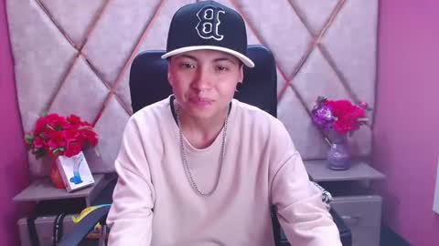 Snapshot of im_mathias chatting on 6, 2, 2025 mathias online show from 6, 2, 2025