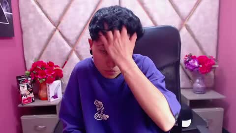 Snapshot of im_mathias chatting on 14, 2, 2025 mathias online show from 14, 2, 2025