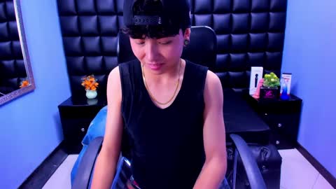 Snapshot of im_mathias chatting on 13, 9, 2025 mathias online show from 13, 9, 2025