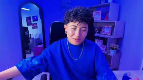 Snapshot of im_mathias chatting on 20, 11, 2025 mathias online show from 20, 11, 2025