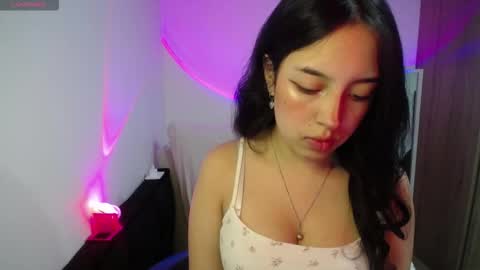 Snapshot of im_misssilver chatting on 18, 10, 2025 im_misssilver online show from 18, 10, 2025