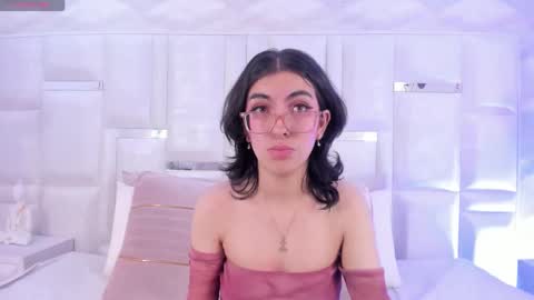 Snapshot of im_molly_angel chatting on 17, 11, 2025 Moly online show from 17, 11, 2025