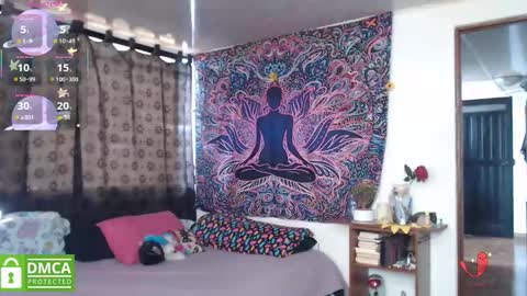 Cutie pie online show from 19, 10, 2025