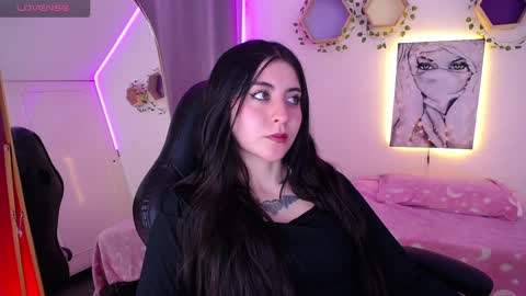 Snapshot of im_rosse_ chatting on 18, 11, 2025 Jade Rosse online show from 18, 11, 2025