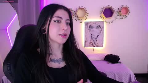 Snapshot of im_rosse_ chatting on 26, 11, 2025 Jade Rosse online show from 26, 11, 2025