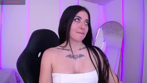 Snapshot of im_rosse_ chatting on 19, 12, 2025 Jade Rosse online show from 19, 12, 2025