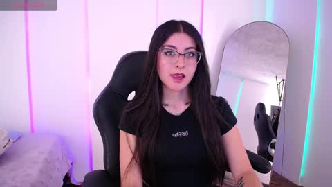 Snapshot of im_rosse_ chatting on 2, 2, 2026 Jade Rosse online show from 2, 2, 2026