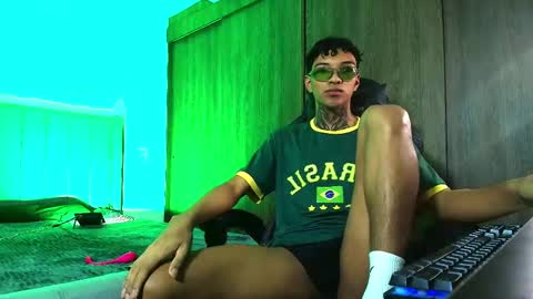 Snapshot of im_usuga chatting on 19, 5, 2026 im_usuga online show from 19, 5, 2026