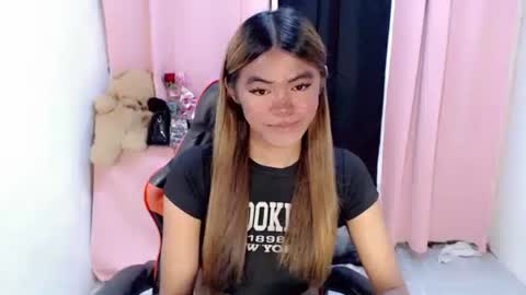 Snapshot of im_yourfairyannaxx chatting on 21, 4, 2026 im_yourfairyannaxx online show from 21, 4, 2026