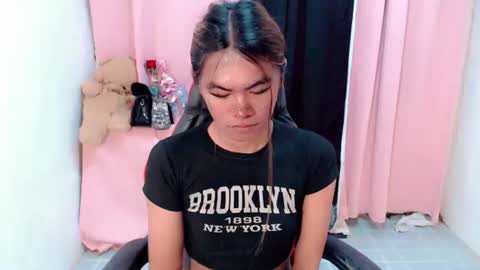 Snapshot of im_yourfairyannaxx chatting on 21, 4, 2026 im_yourfairyannaxx online show from 21, 4, 2026