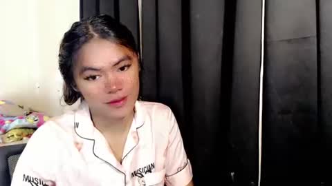 Snapshot of im_yourfairyannaxx chatting on 7, 6, 2026 im_yourfairyannaxx online show from 7, 6, 2026