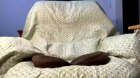 Snapshot of imaginaryvoyage chatting on 8, 10, 2025 thanks for visiting online show from 8, 10, 2025