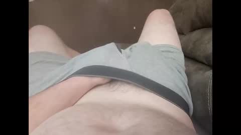 imahandfull8 online show from 13, 3, 2026