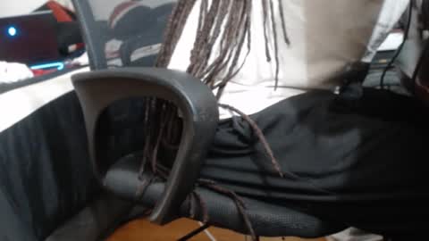 Snapshot of imanlolo789__ chatting on 24, 2, 2025 Imanlolo789 formerly known as Slimrodxxx independent model online show from 24, 2, 2025