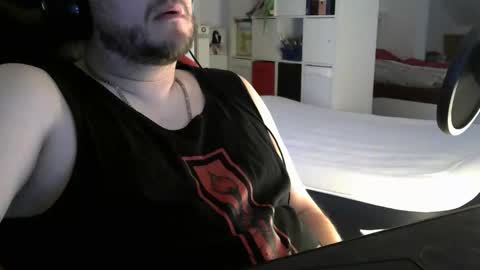 Snapshot of imaqtipie chatting on 11, 11, 2025 Marv online show from 11, 11, 2025