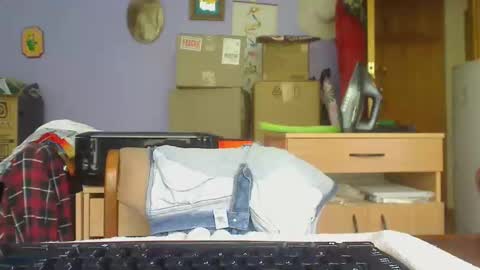 Snapshot of imaussiechris chatting on 17, 11, 2025 Aussie Guy online show from 17, 11, 2025