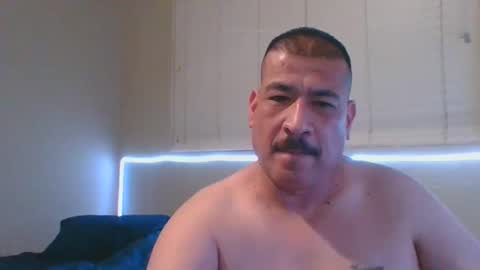 Snapshot of imbackmandosuknw chatting on 23, 12, 2024 imbackmandosuknw online show from 23, 12, 2024