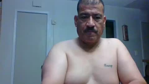 Snapshot of imbackmandosuknw chatting on 19, 9, 2025 imbackmandosuknw online show from 19, 9, 2025