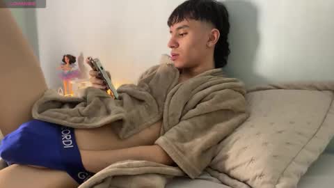 Snapshot of imcoltonalvin chatting on 20, 11, 2025 Colton Alvin Independent model online show from 20, 11, 2025