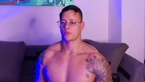 Snapshot of imconor chatting on 23, 4, 2026 imconor online show from 23, 4, 2026