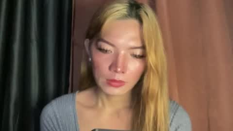 Mika online show from 7, 4, 2026