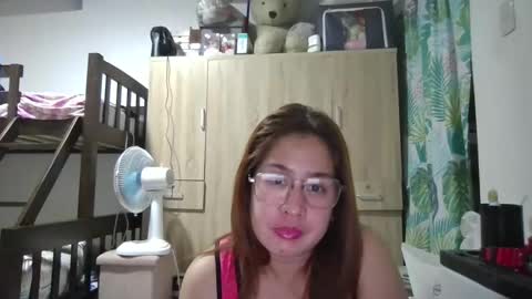 Snapshot of immaculate02 chatting on 10, 12, 2024 Immaculate02 online show from 10, 12, 2024