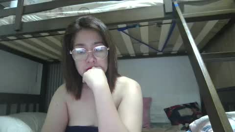 Snapshot of immaculate02 chatting on 12, 9, 2025 Immaculate02 online show from 12, 9, 2025