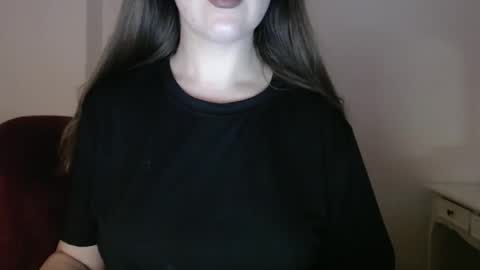 Snapshot of immouss chatting on 10, 12, 2024 Pola online show from 10, 12, 2024