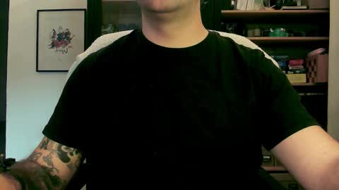 Snapshot of imnothuman22 chatting on 15, 12, 2025 imnothuman22 online show from 15, 12, 2025