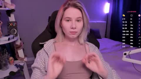 Snapshot of imnotmia chatting on 13, 3, 2026 Mia online show from 13, 3, 2026