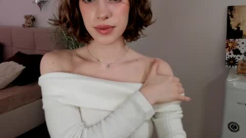Snapshot of imogensy chatting on 27, 4, 2026 my name Imo Fansly online show from 27, 4, 2026