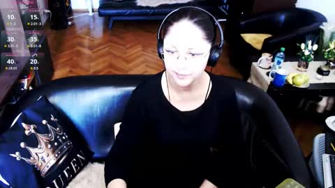 Empress online show from 5, 4, 2026