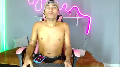 Snapshot of imperial_lust chatting on 26, 9, 2025 imperial_lust online show from 26, 9, 2025