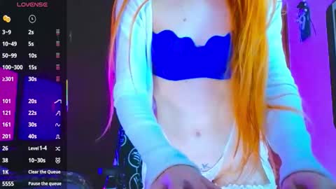 Snapshot of impetocandore chatting on 5, 11, 2025 Lora online show from 5, 11, 2025