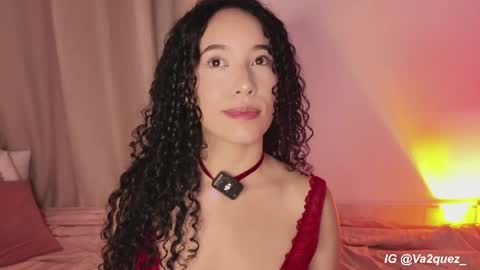 Snapshot of imsarah__ chatting on 12, 4, 2026 Sara online show from 12, 4, 2026