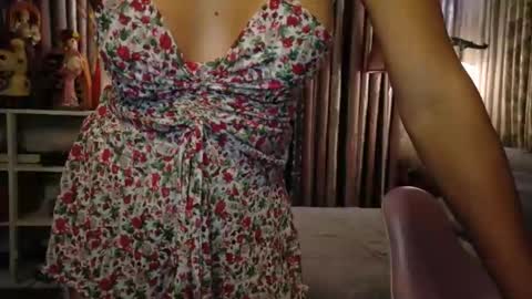 Snapshot of imyourkesiah chatting on 21, 11, 2025 yourBabyKESIAH online show from 21, 11, 2025