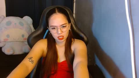 Snapshot of imyourkitty06 chatting on 5, 1, 2025 jane online show from 5, 1, 2025