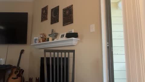 Snapshot of inamate93 chatting on 5, 4, 2026 Inmate1993 online show from 5, 4, 2026