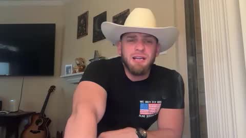 Snapshot of inamate93 chatting on 7, 4, 2026 Inmate1993 online show from 7, 4, 2026