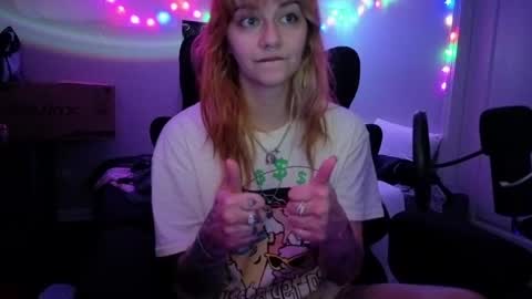 Snapshot of inarafoxxx chatting on 19, 5, 2026 Inarafoxx online show from 19, 5, 2026