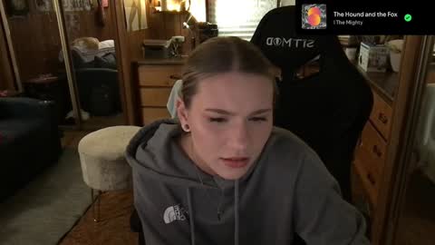 Snapshot of incognitoqueen chatting on 28, 1, 2025 Carter online show from 28, 1, 2025