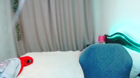 incredible_ariela online show from 29, 1, 2025