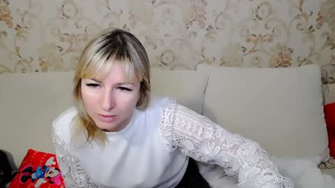 incredible_ariela online show from 1, 2, 2025