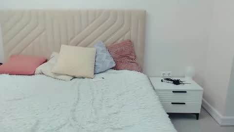 incredible_ariela online show from 2, 7, 2026