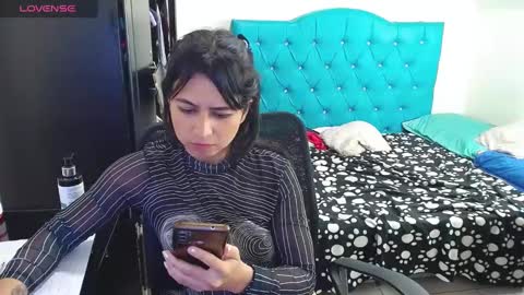 Snapshot of incubus_couple1 chatting on 10, 2, 2025 incubus_couple1 online show from 10, 2, 2025