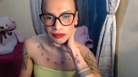 Snapshot of indaypakay_ts chatting on 27, 2, 2026 Pakay online show from 27, 2, 2026